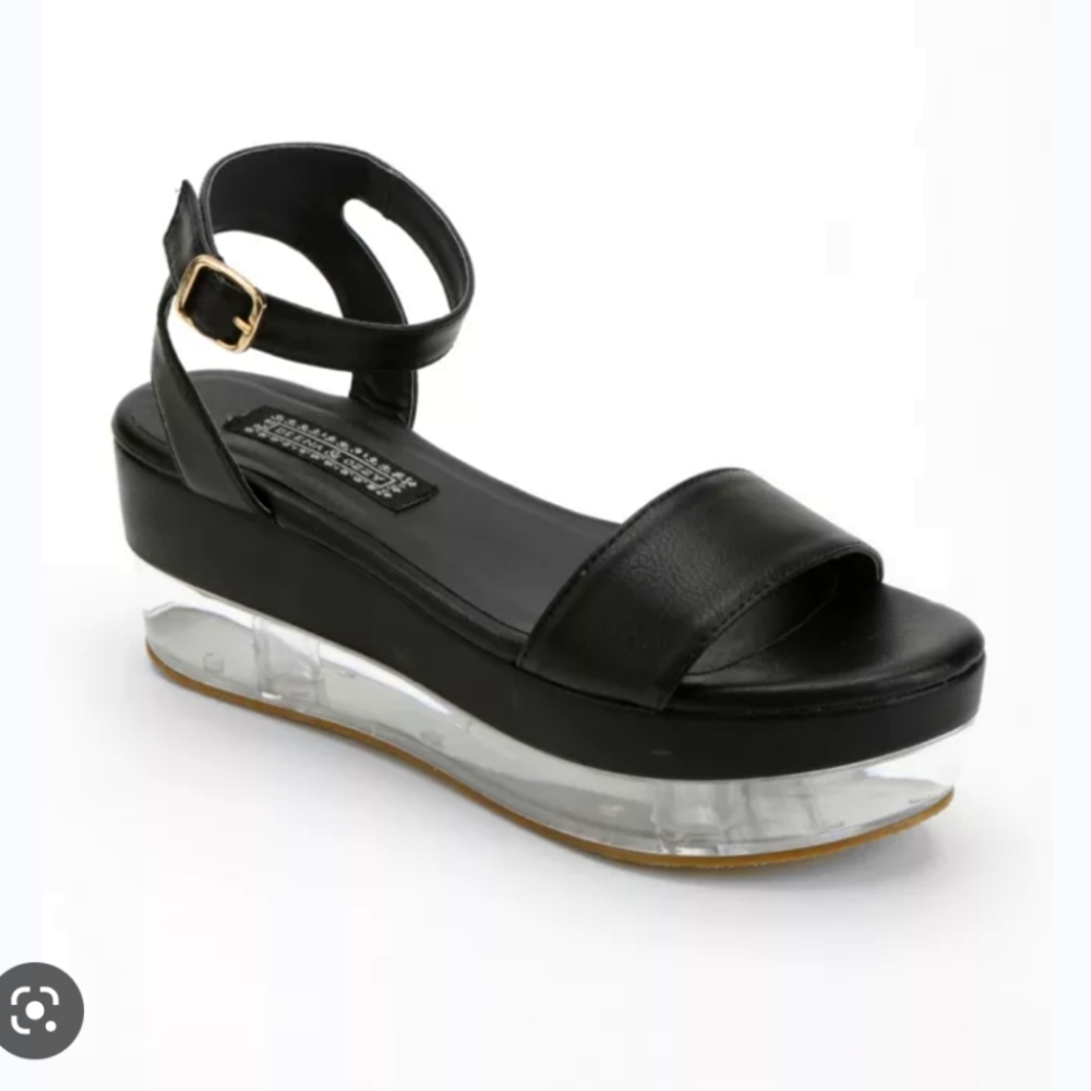 Denna & Ozzy Urban Outfitters acrylic platform sandal 90s style - Picture 1 of 5